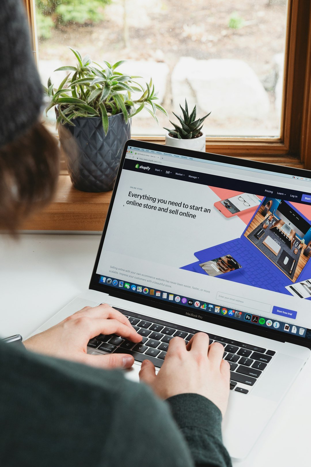 Features The journey of starting a new online business